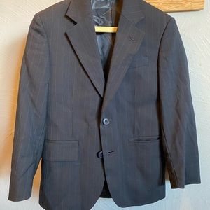 Boy’s Brooks Brothers navy pin stripe blazer. Size 8.
